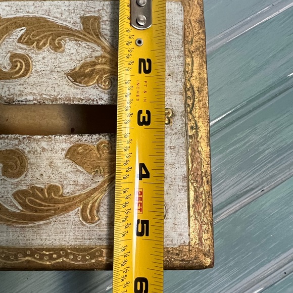 Vintage Italian Florentine Gold Gilt Tissue Box - Picture 8 of 11